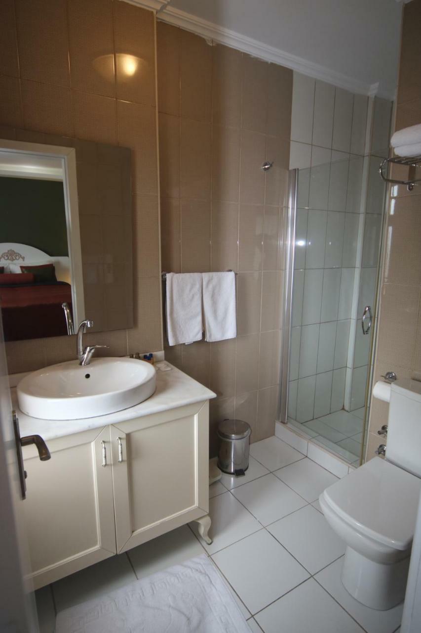 Away Hotel Стамбул Екстер'єр фото